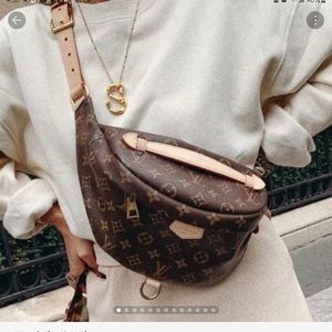 ♡ Louis Vuitton Monogram Bumbag ♡